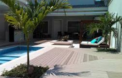 Deck de Madeira para Condomínio